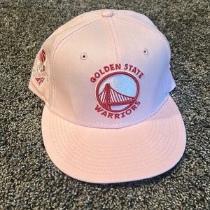 NBA fitted hat, barley worn, size 7 3/8, golden state warriors